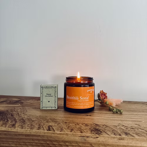 Irish Chandler Breithlá Sona (Happy Birthday) Candle