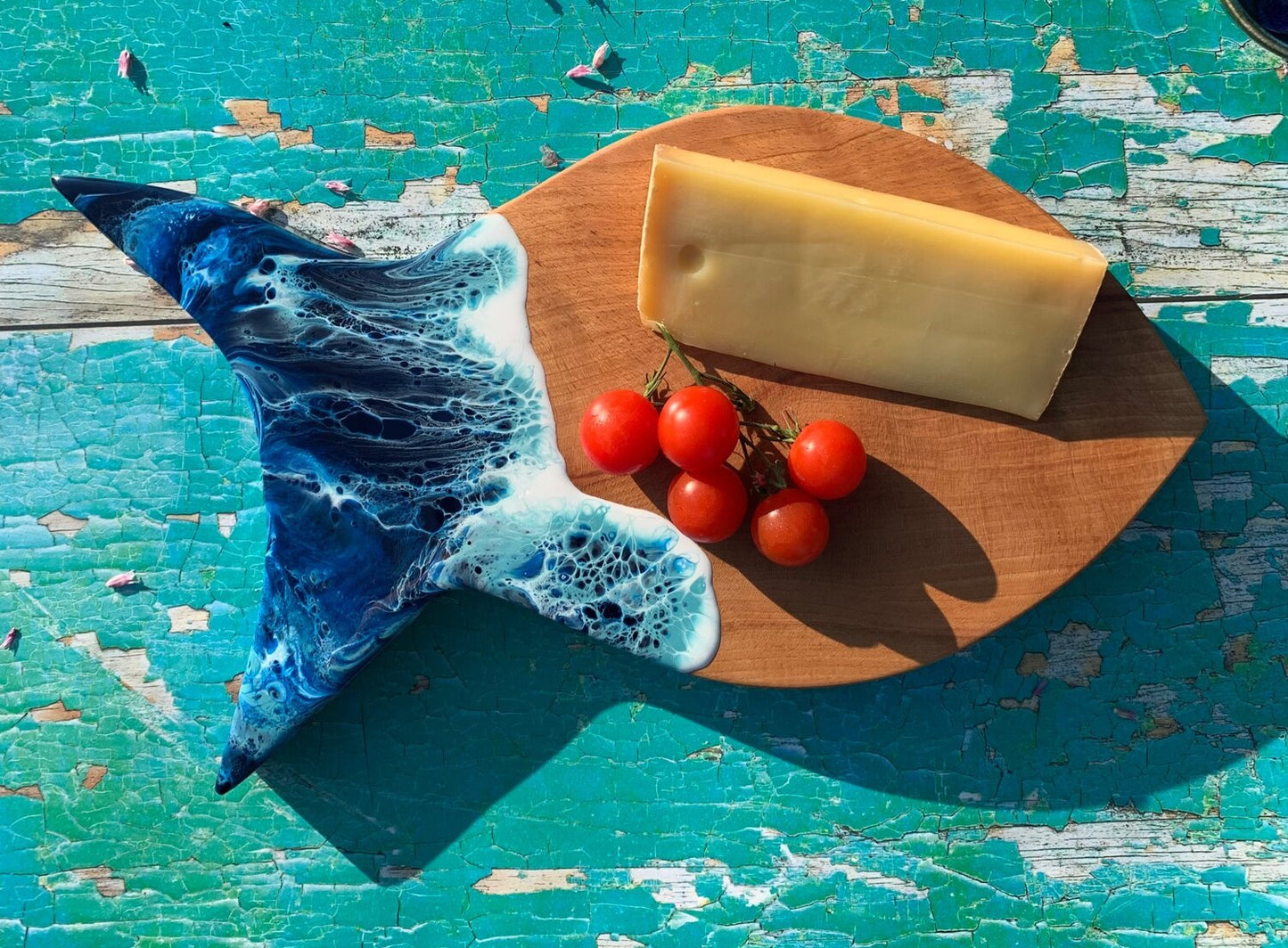 Handcrafted Fish Wood and Resin Cheese Board - NO GIFT BOX