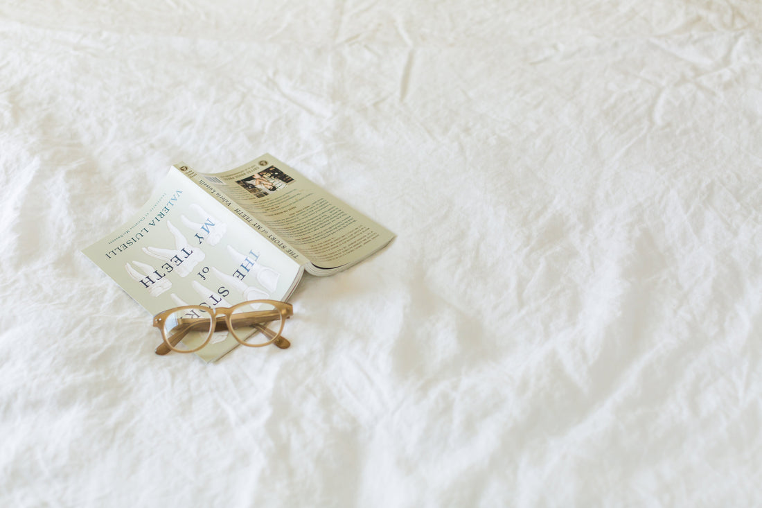Book and glasses for a Christmas reading guide