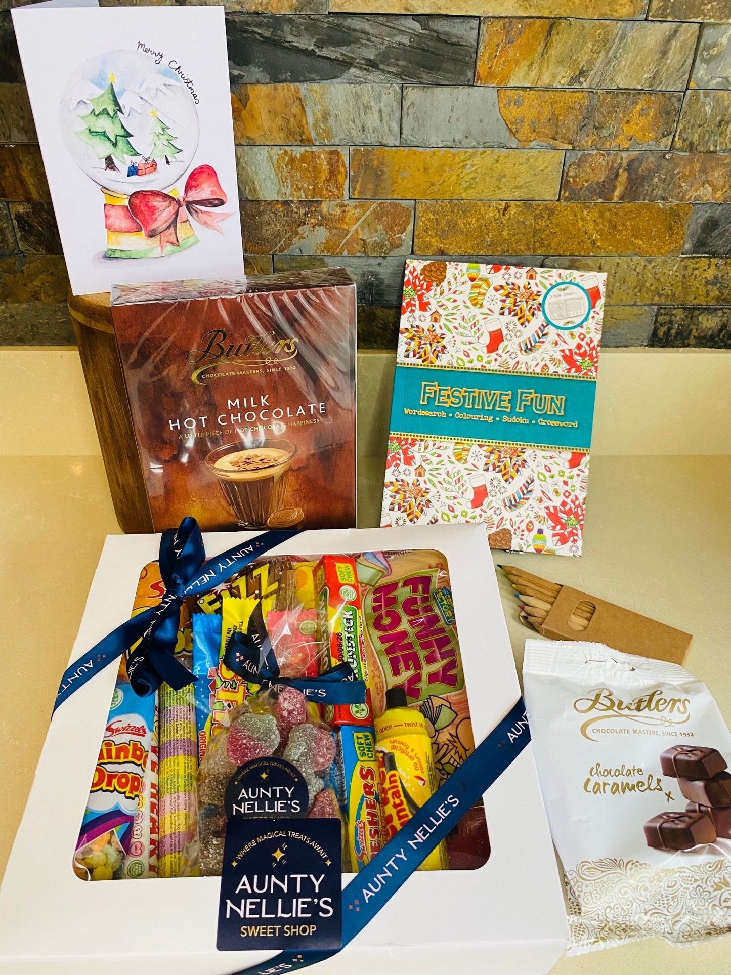 Christmas Gifts - Christmas Fun & Games Hamper