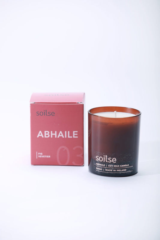 Soilse  Abhaile Candle